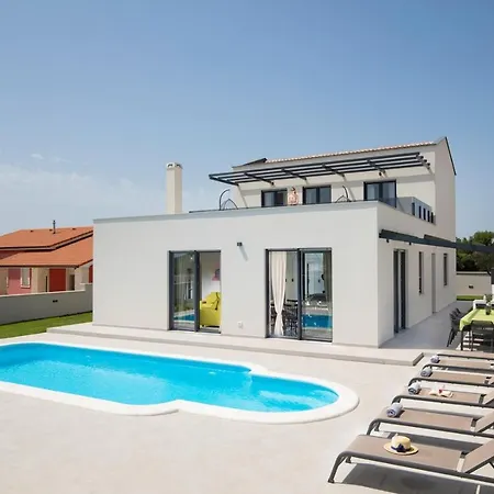 Perle Villa